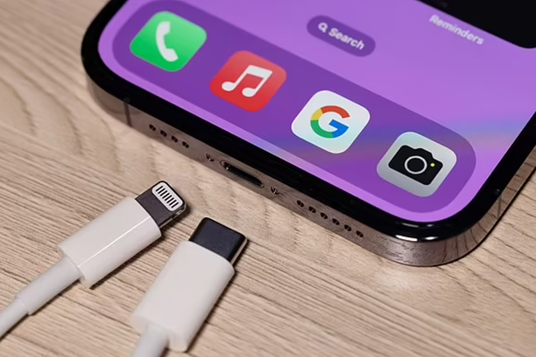 iPhone 15 sử dụng cổng kết nối USB Type-C